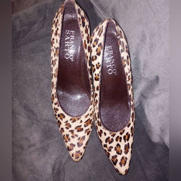 FRANCO SARTO Napoli Fur Cheetah Print 4 Inch Heels Size 9 EUC - Picture 2 of 7